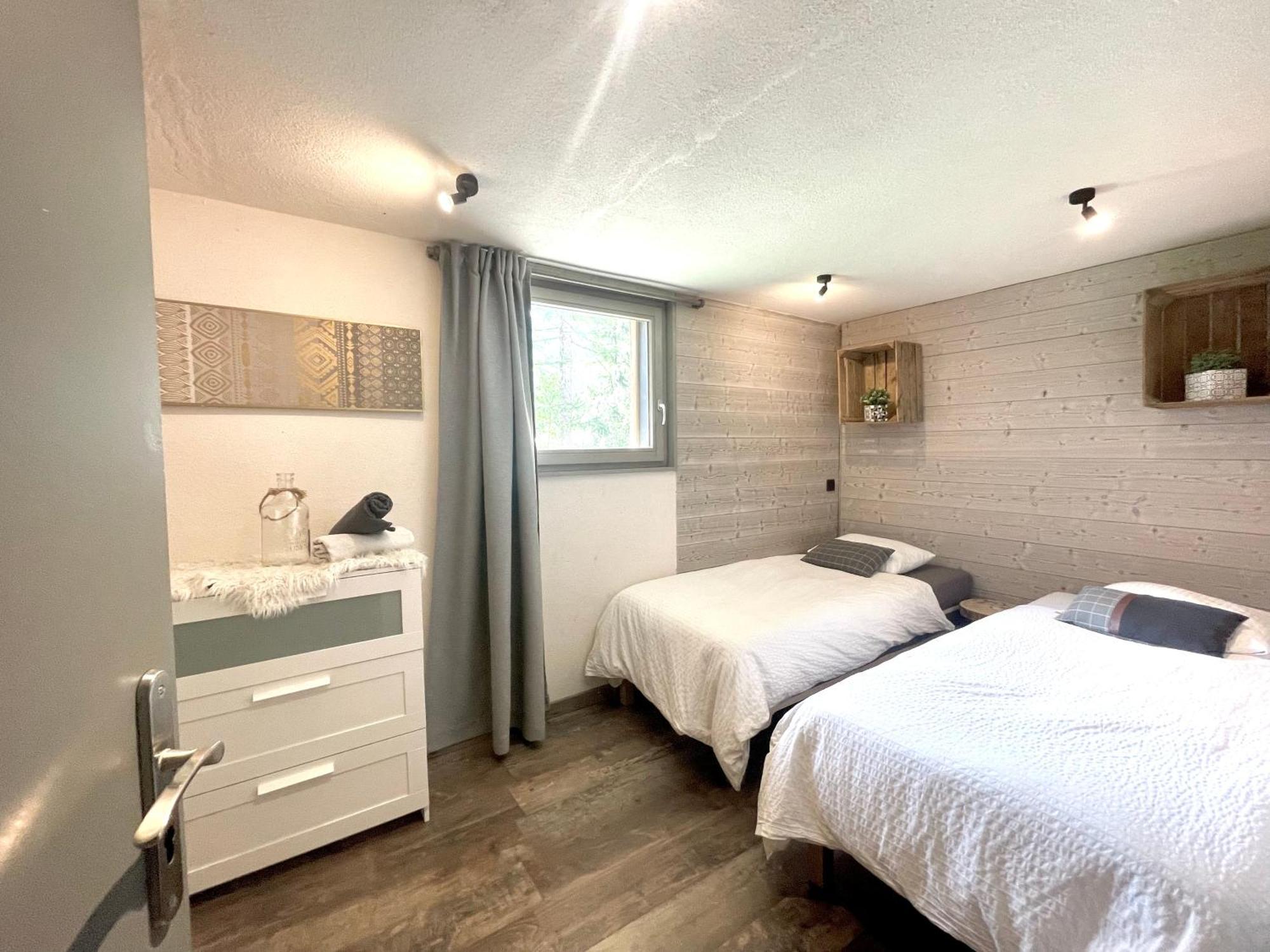 Chalet Le Petit Nicolas, Jacuzzi, Vue Mont Blanc Chamonix Bagian luar foto