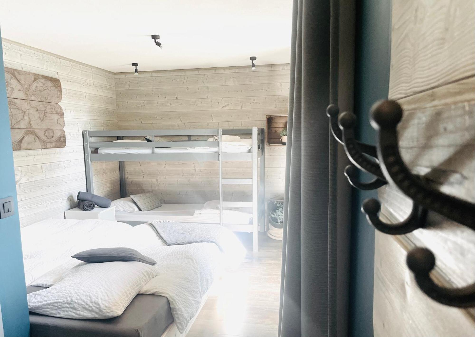 Chalet Le Petit Nicolas, Jacuzzi, Vue Mont Blanc Chamonix Bagian luar foto